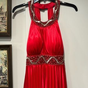 💋 Red Formal Beaded Dress